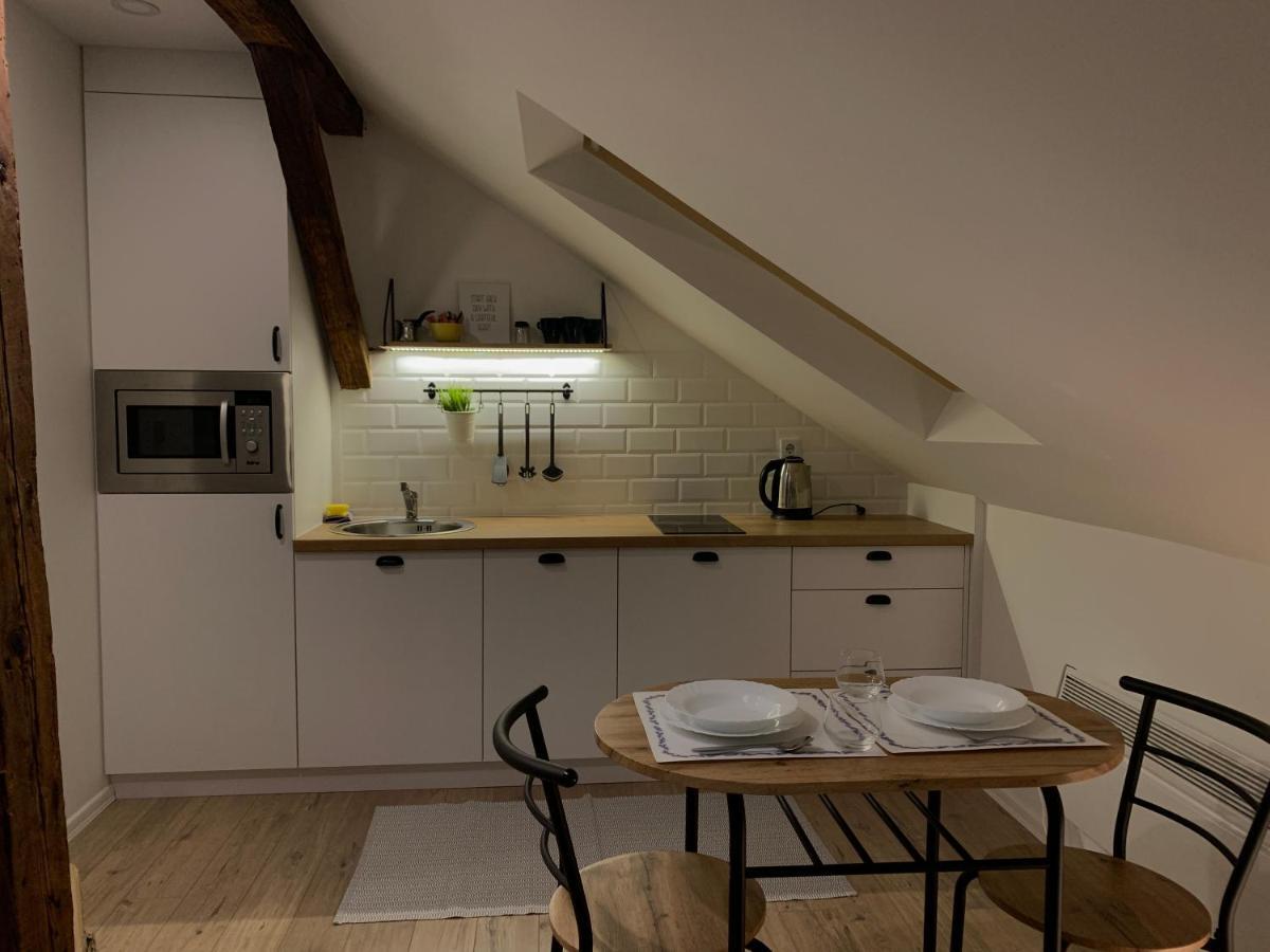 West Studio Apartment ซาราเยโว ภายนอก รูปภาพ